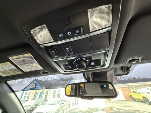 Used 2018 Toyota Tacoma TRD Off-Road image 28