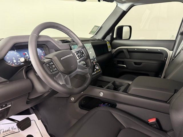 New 2026 Land Rover Defender 130 X-Dynamic SE AWD/4WD image 6