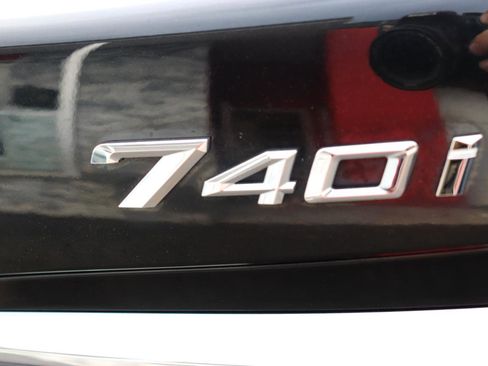 Used 2024 BMW 740i xDrive image 78