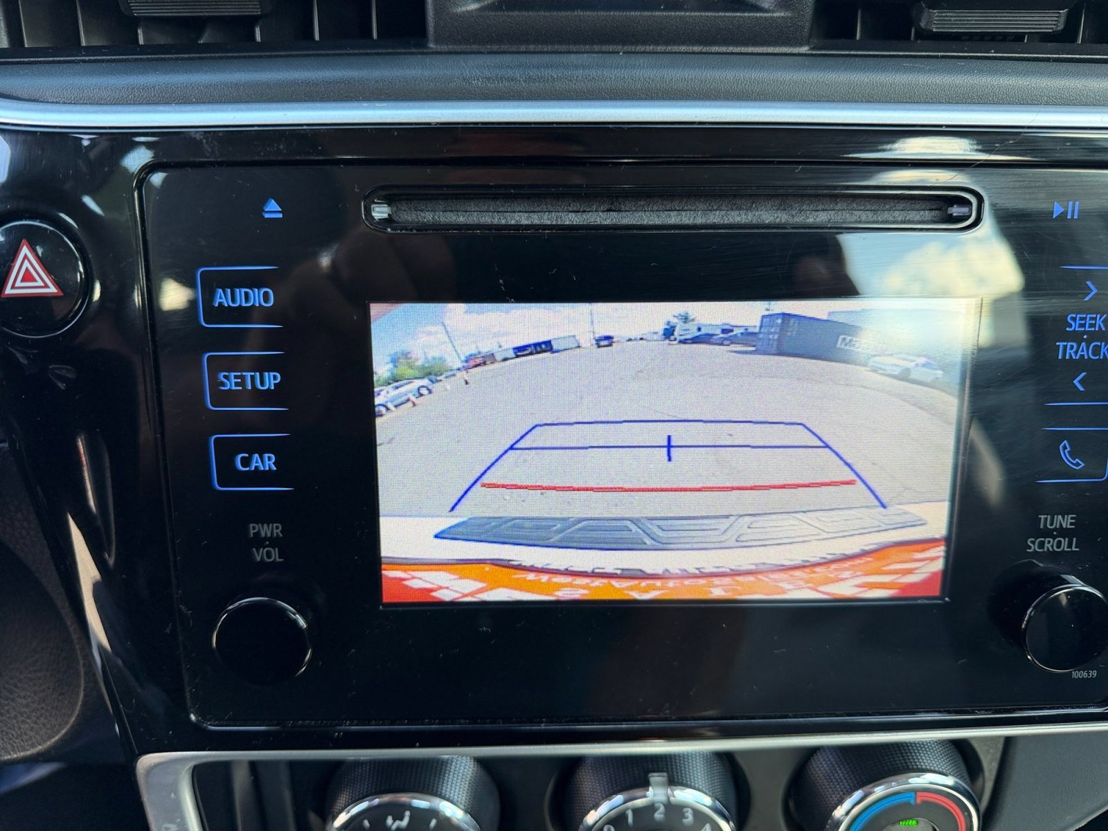 Used 2017 Toyota Corolla L w/ Carpet Mat Package (TMS) FWD image 22