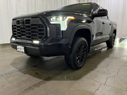 Used 2024 Toyota Tundra Limited w/ TRD Off-Road Package AWD/4WD image 24
