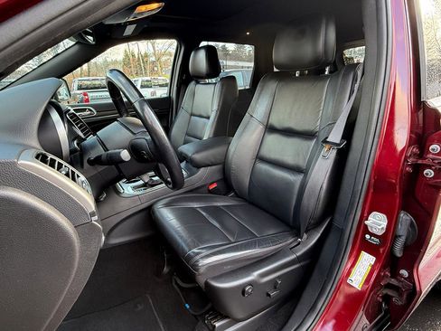 Used 2021 Jeep Grand Cherokee Limited image 10