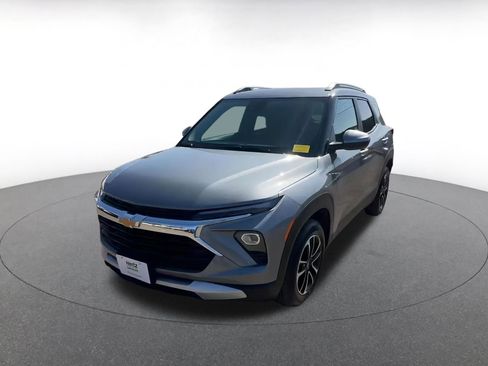 Used 2025 Chevrolet TrailBlazer LT image 7