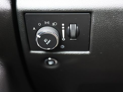 Used 2018 Jeep Grand Cherokee High Altitude image 33