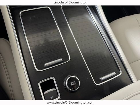 New 2026 Lincoln Aviator AWD image 48