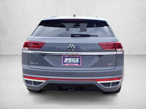 Used 2022 Volkswagen Atlas Cross Sport SEL Premium R-Line image 3