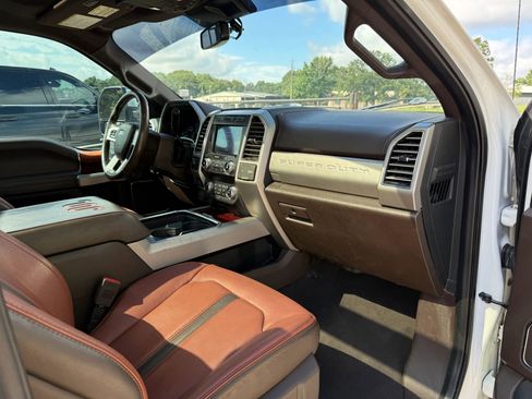 Used 2020 Ford F450 King Ranch w/ King Ranch Ultimate Package AWD/4WD image 12