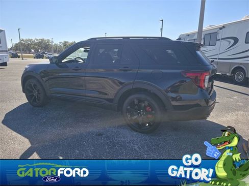 Used 2023 Ford Explorer ST w/ Equipment Group 401A image 7