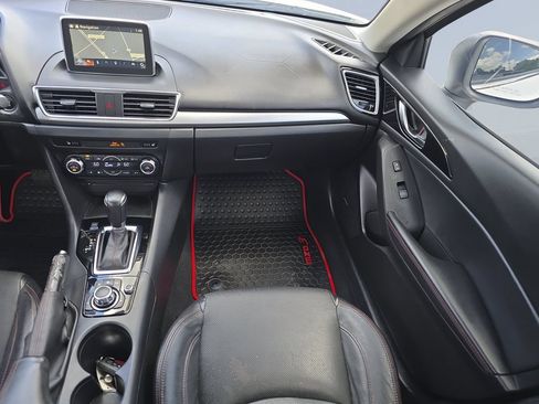 Used 2015 MAZDA MAZDA3 s Grand Touring w/ Technology Package FWD image 16