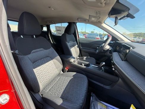 New 2025 Nissan Kicks SV image 16