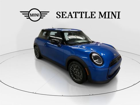 Certified 2025 MINI Cooper S image 2