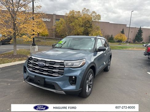 New 2026 Ford Explorer Active w/ Active Comfort Package image 9