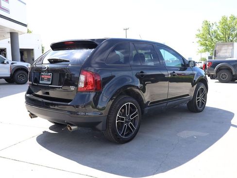 Used 2014 Ford Edge SEL w/ Equipment Group 205A AWD/4WD image 6