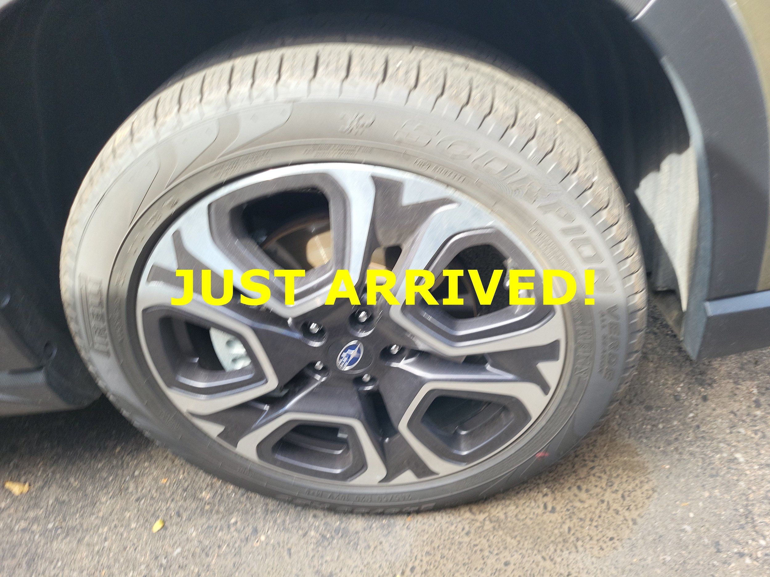 Used 2023 Subaru Ascent Touring AWD/4WD image 4