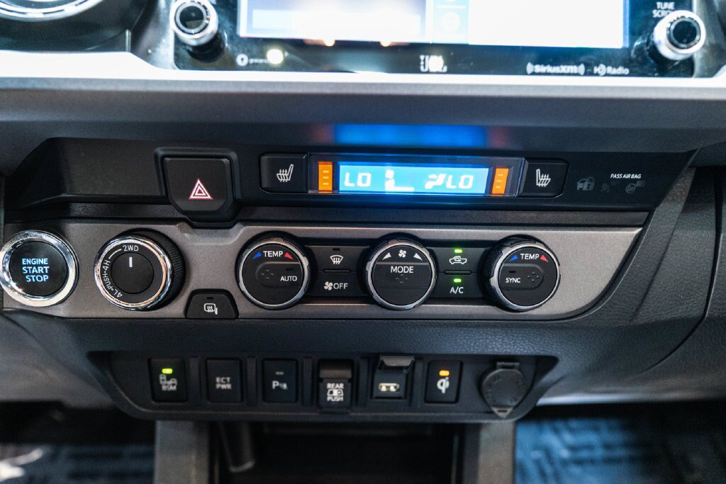 Certified 2023 Toyota Tacoma TRD Off-Road w/ TRD Premium Off Road Package AWD/4WD image 29