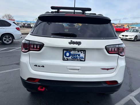 Used 2018 Jeep Compass Trailhawk image 6