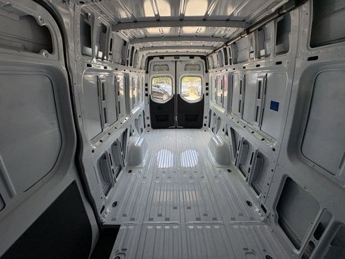 New 2026 Mercedes-Benz Sprinter 2500 image 8