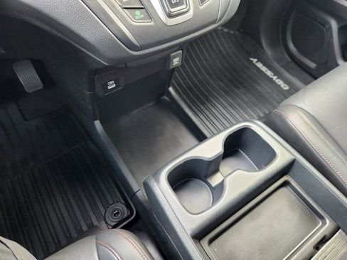 Used 2023 Honda Odyssey Sport image 23