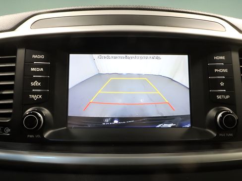 Used 2019 Kia Sorento AWD image 19