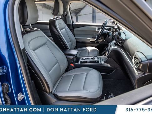 Used 2021 Ford Explorer XLT w/ Equipment Group 202A AWD/4WD image 22