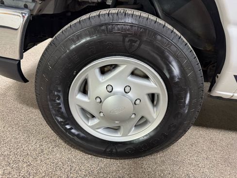 Used 2012 Ford E-350 and Econoline 350 Extended Super Duty w/ PWR Group image 69