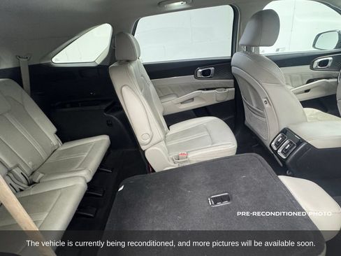 Used 2023 Kia Sorento SX FWD image 15