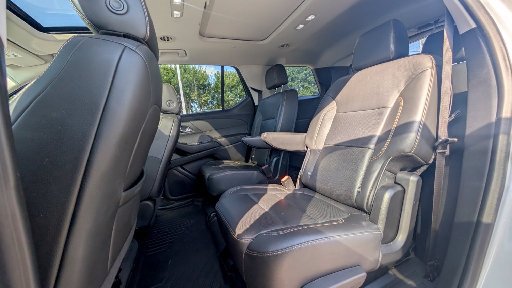 Used 2020 Chevrolet Traverse Premier w/ Redline Edition FWD image 8