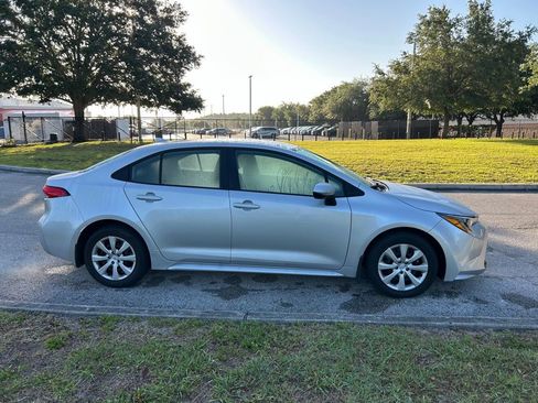 Used 2026 Toyota Corolla LE image 6