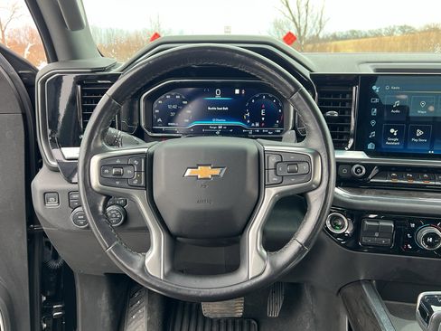Used 2023 Chevrolet Silverado 1500 LTZ w/ Z71 Off-Road Package image 31