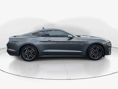 Used 2022 Ford Mustang GT Premium w/ Equipment Group 401A RWD image 2