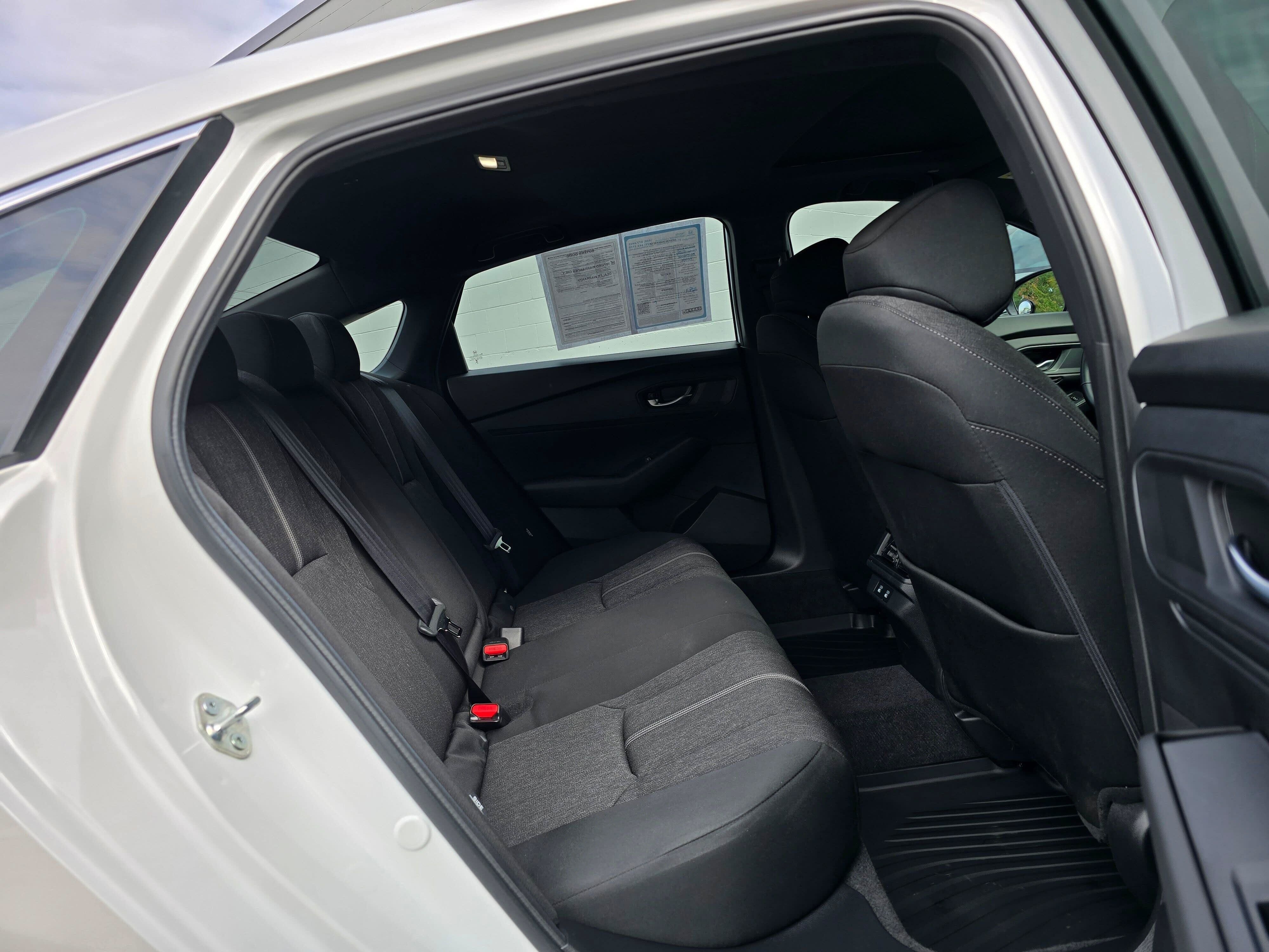 Used 2025 Honda Accord Sport image 12