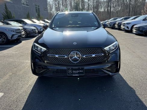 Used 2025 Mercedes-Benz GLC 300 4MATIC image 8