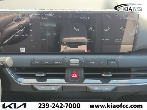 New 2026 Kia K4 EX FWD image 18