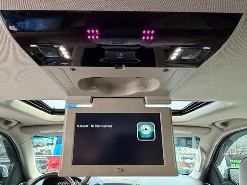 Certified 2018 Chevrolet Tahoe Premier image 9