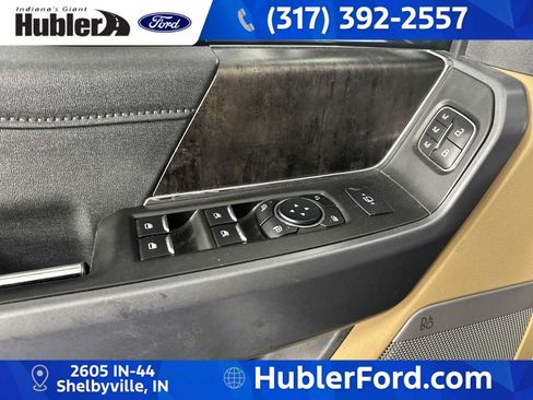 Used 2023 Ford F350 Lariat w/ Lariat Ultimate Package AWD/4WD image 11