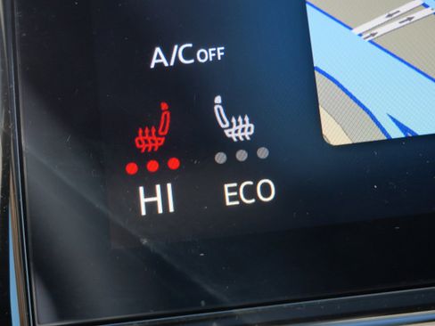 Certified 2023 Volkswagen ID.4 Pro S image 30