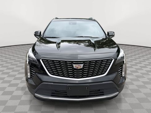 Used 2023 Cadillac XT4 Premium Luxury w/ Cold Weather Package AWD/4WD image 2