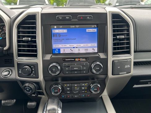 Used 2019 Ford F150 Lariat AWD/4WD image 29