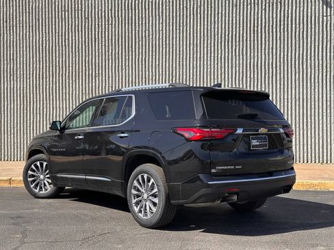 Used 2023 Chevrolet Traverse Premier AWD/4WD image 3