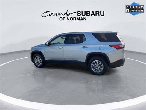 Used 2021 Chevrolet Traverse LS image 6