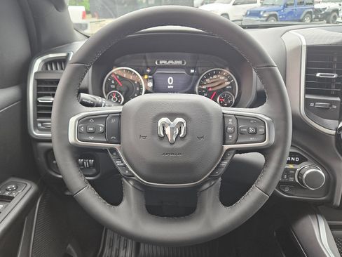 New 2026 RAM 1500 Big Horn AWD/4WD image 13