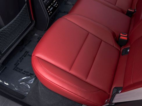 Certified 2024 Porsche Macan 4 Electric image 42