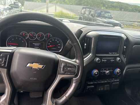 Used 2022 Chevrolet Silverado 2500 LTZ w/ Safety Package AWD/4WD image 5