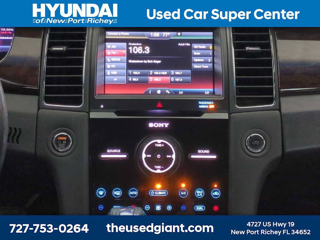 Used 2015 Ford Taurus Limited w/ Equipment Group 301A FWD image 17