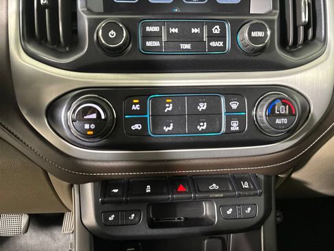 Used 2017 GMC Canyon SLT w/ Driver Alert Package AWD/4WD image 19