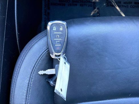 Used 2017 Chevrolet Cruze Premier image 10