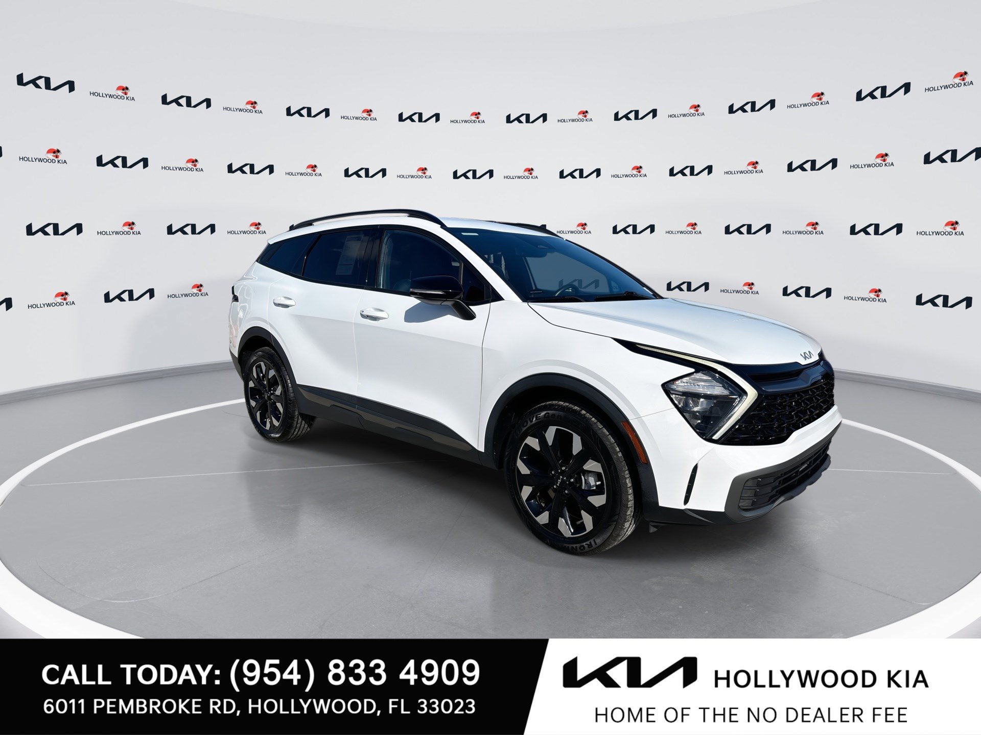 Used 2023 Kia Sportage X-Line AWD/4WD image 2