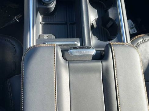 Used 2026 Ford Expedition Tremor AWD/4WD image 29