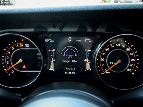 Used 2021 Jeep Gladiator Sport AWD/4WD image 21