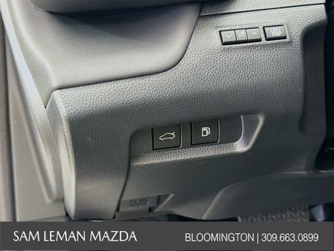 Used 2025 Toyota Crown Platinum w/ Carpet Mat Package (TMS) AWD/4WD image 10